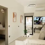 Comfy Corner Luxury خانيا