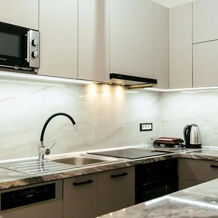 Comfy Corner Luxury Apartment