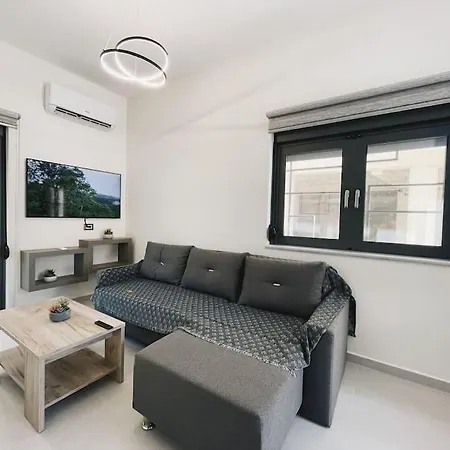 Comfy Corner Luxury * La Canea