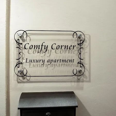 Comfy Corner Luxury *